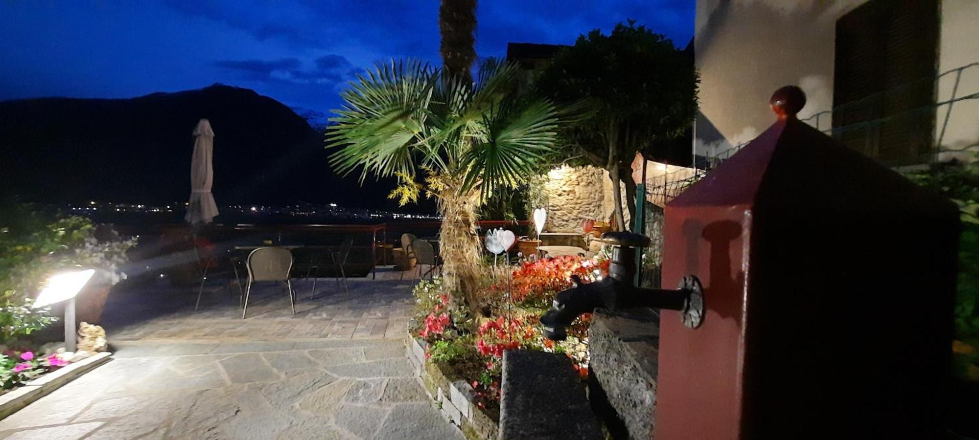 Appartamento Belvedere Dubino Buitenkant foto